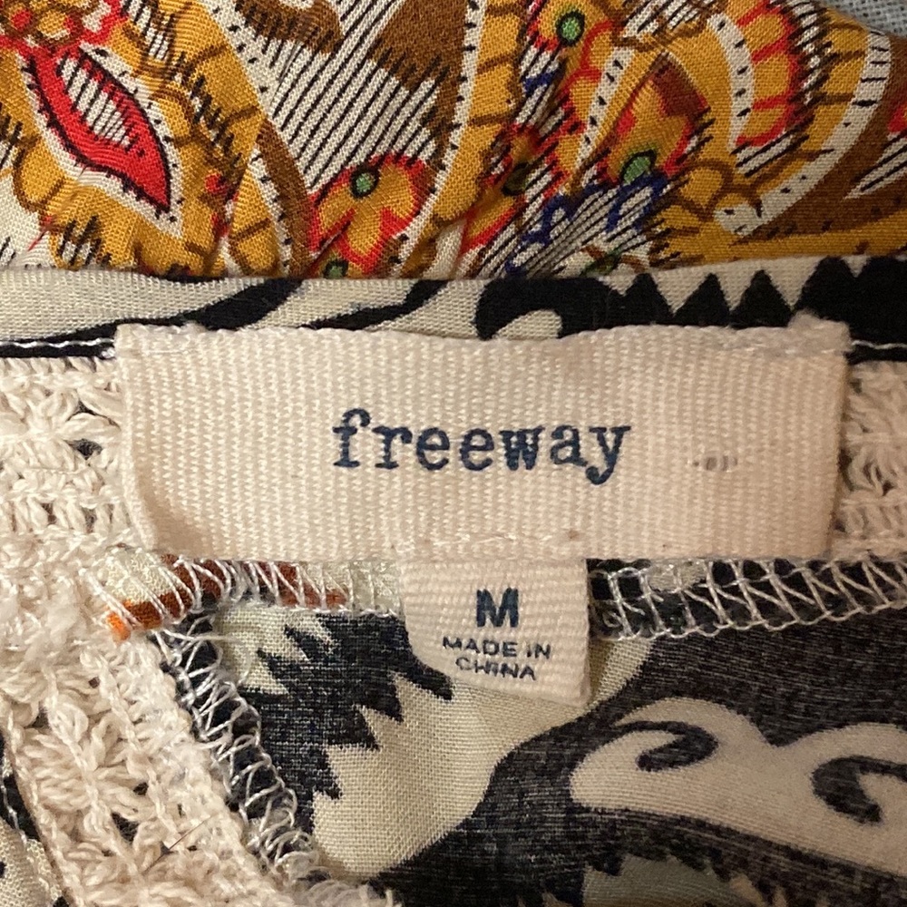 Freeway Boho Top Size M - Picture 15 of 15